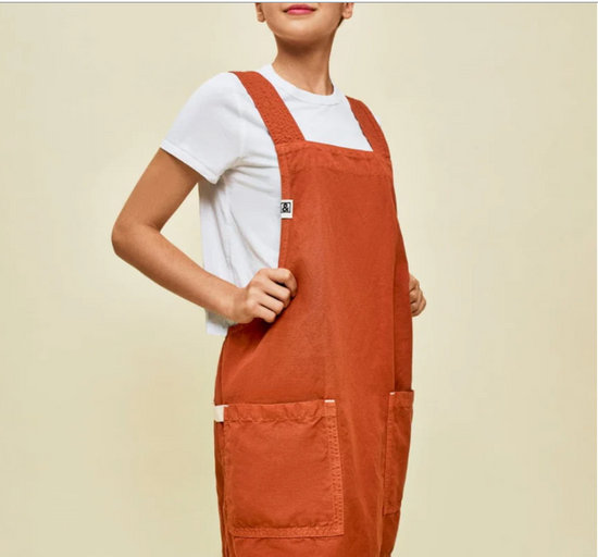 Hedley & Bennett The Smock Apron - Harissa Red