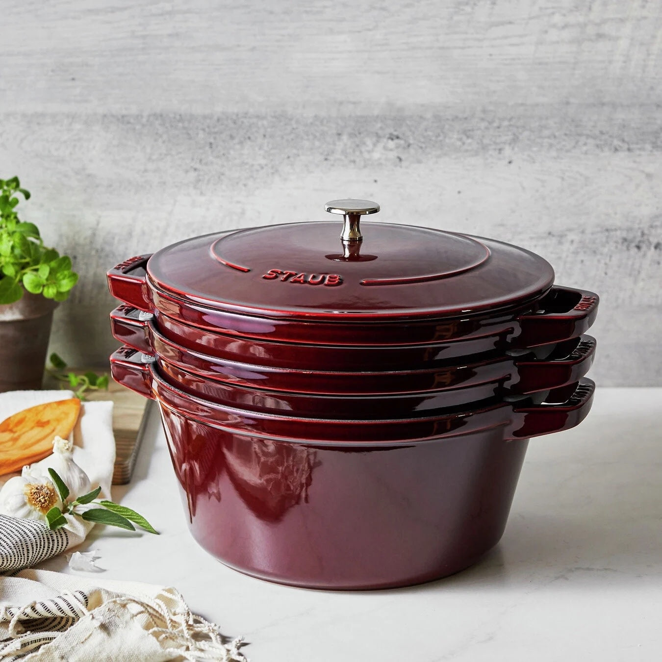 Staub 4pc Stackable Set - Grenadine